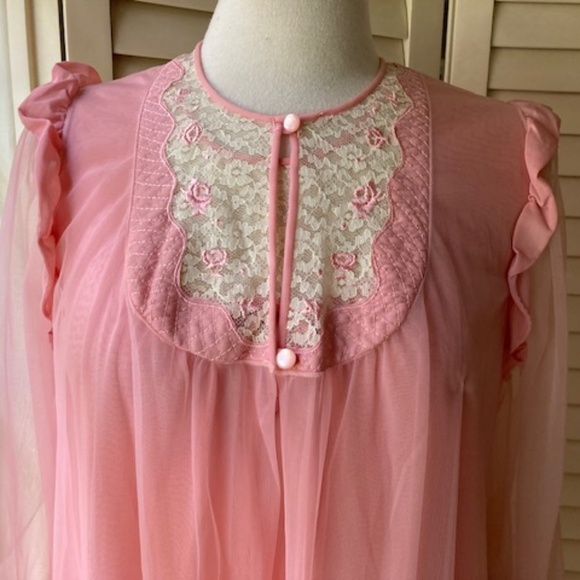 Vintage Movie Star Pink Peignoir Set - Picture 4 of 12